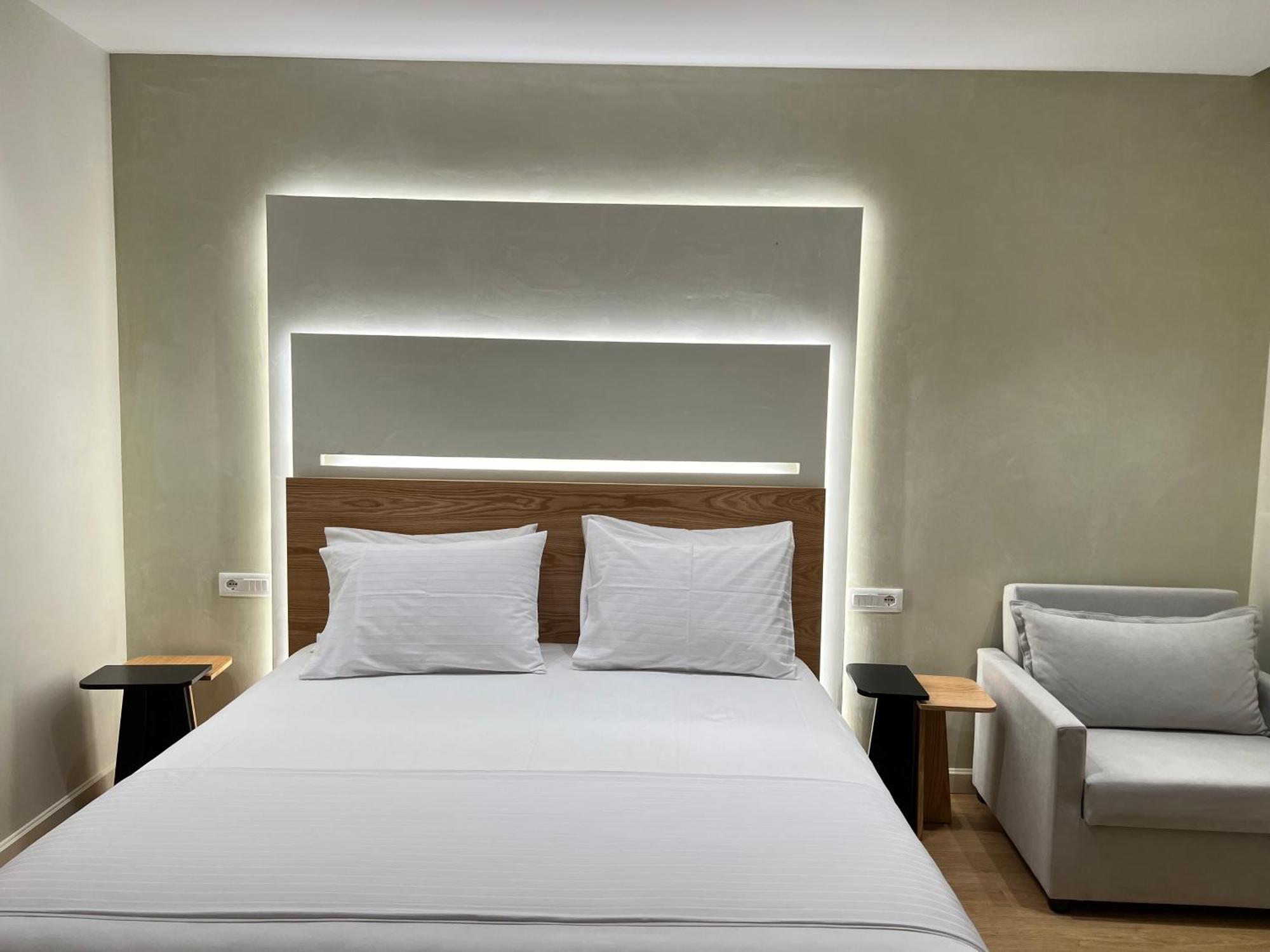 Elpis Guest House Химара Экстерьер фото